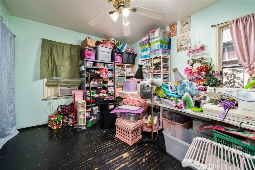 757 E Bonnie Brae, Ontario, California 91764 home-pic-13