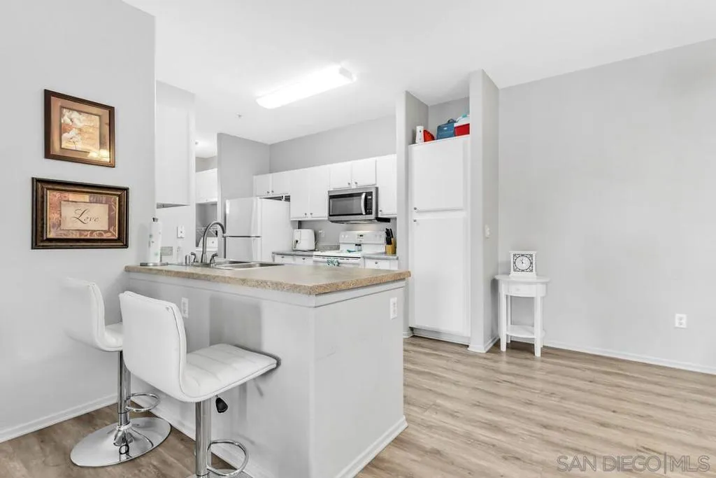 24909 Madison Avenue 3513, Murrieta, California 92562 home-pic-8