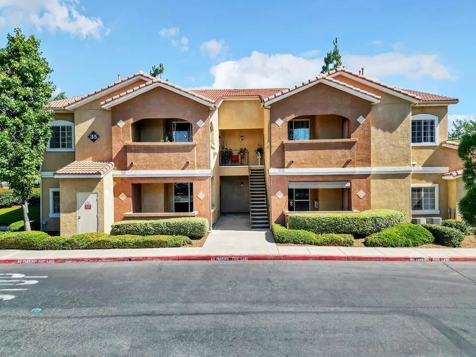 24909 Madison Avenue 3513, Murrieta, California 92562 home-pic-1