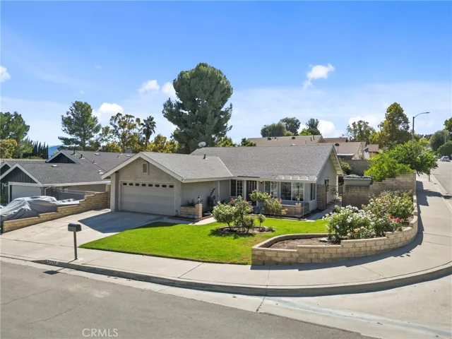 27717 Sequoia Glen, Valencia, California 91354