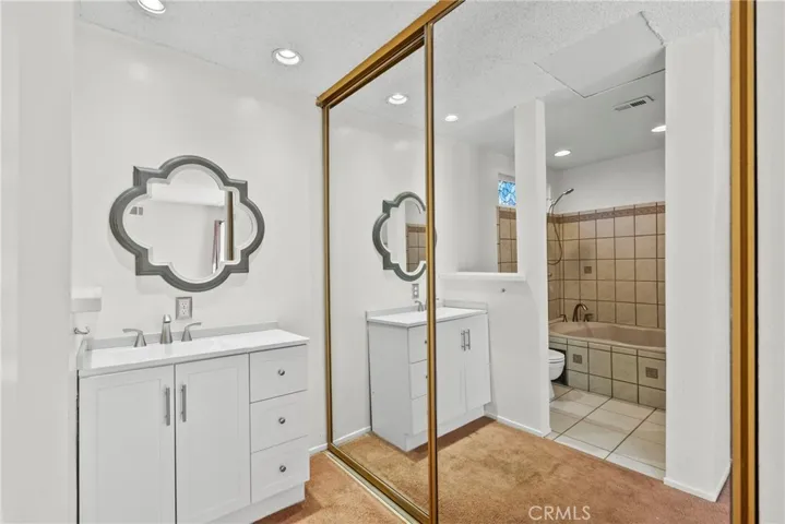 27717 Sequoia Glen, Valencia, California 91354