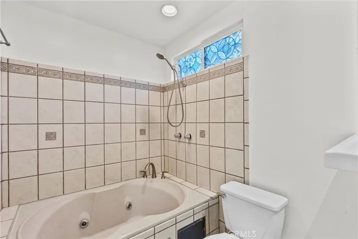 27717 Sequoia Glen, Valencia, California 91354