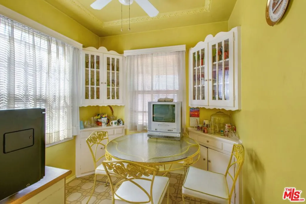 8106 S Normandie Avenue, Los Angeles, California 90044 home-pic-15
