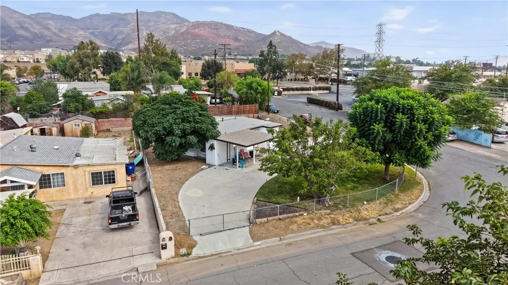 7411 Eddy, Jurupa Valley, California 92509 home-pic-37