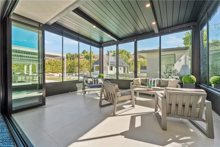20620 Chatsboro Drive, Woodland Hills, California 91364