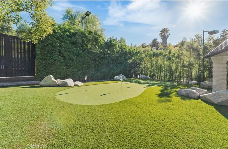 20620 Chatsboro Drive, Woodland Hills, California 91364