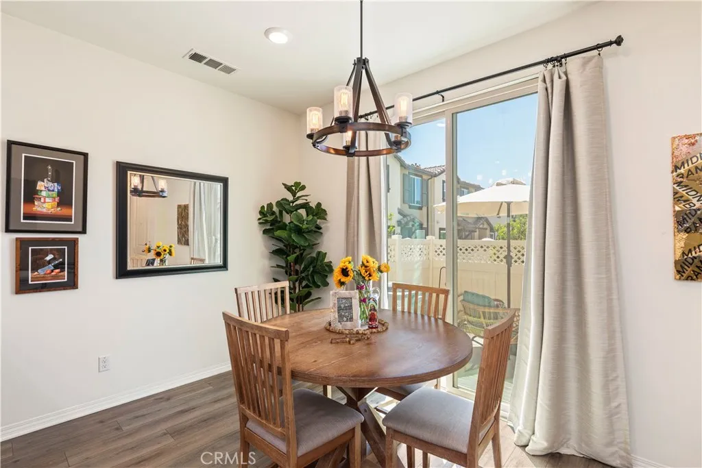 24125 Tuscany Avenue 1404, Murrieta, California 92562 home-pic-14