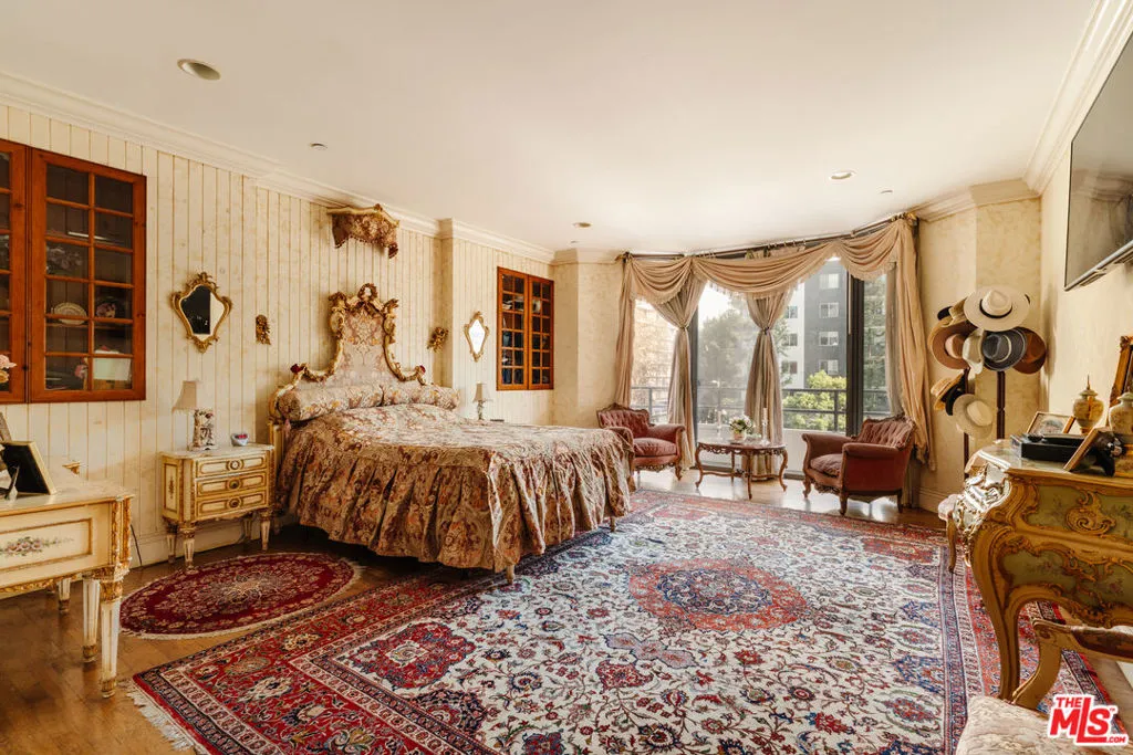 10601 Wilshire Boulevard 303, Los Angeles, California 90024 home-pic-20