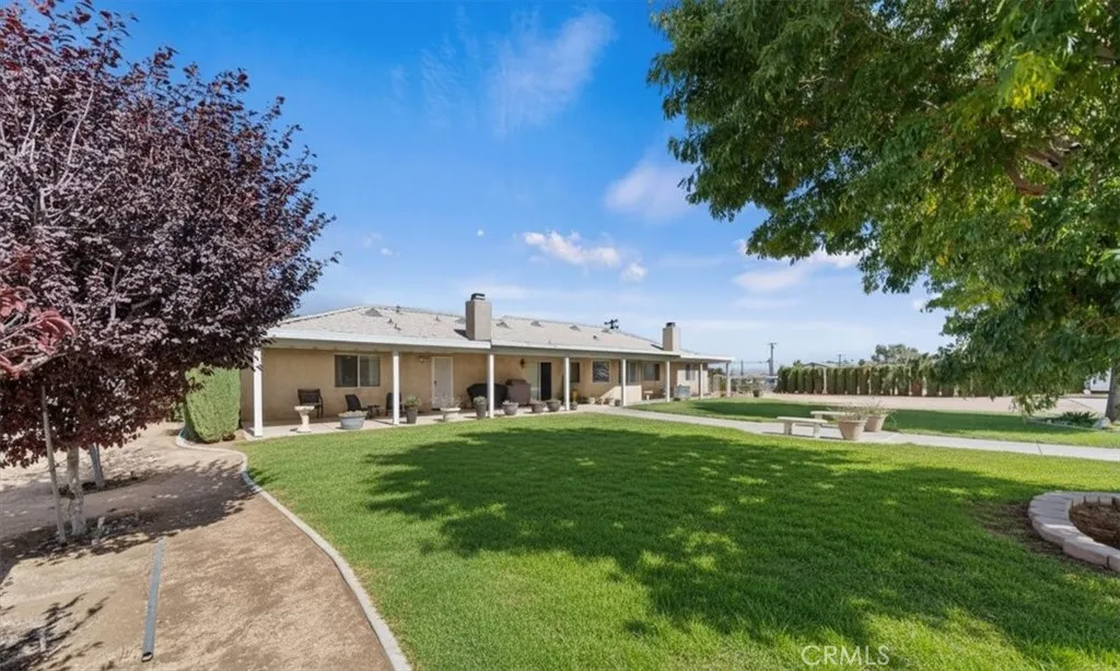 15845 Mesquite St, Hesperia, California 92345 home-pic-32