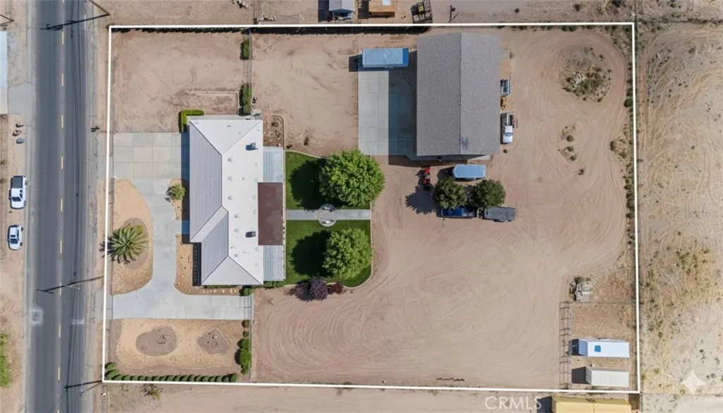 15845 Mesquite St, Hesperia, California 92345 home-pic-41