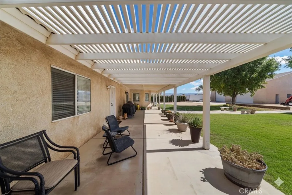 15845 Mesquite St, Hesperia, California 92345 home-pic-30