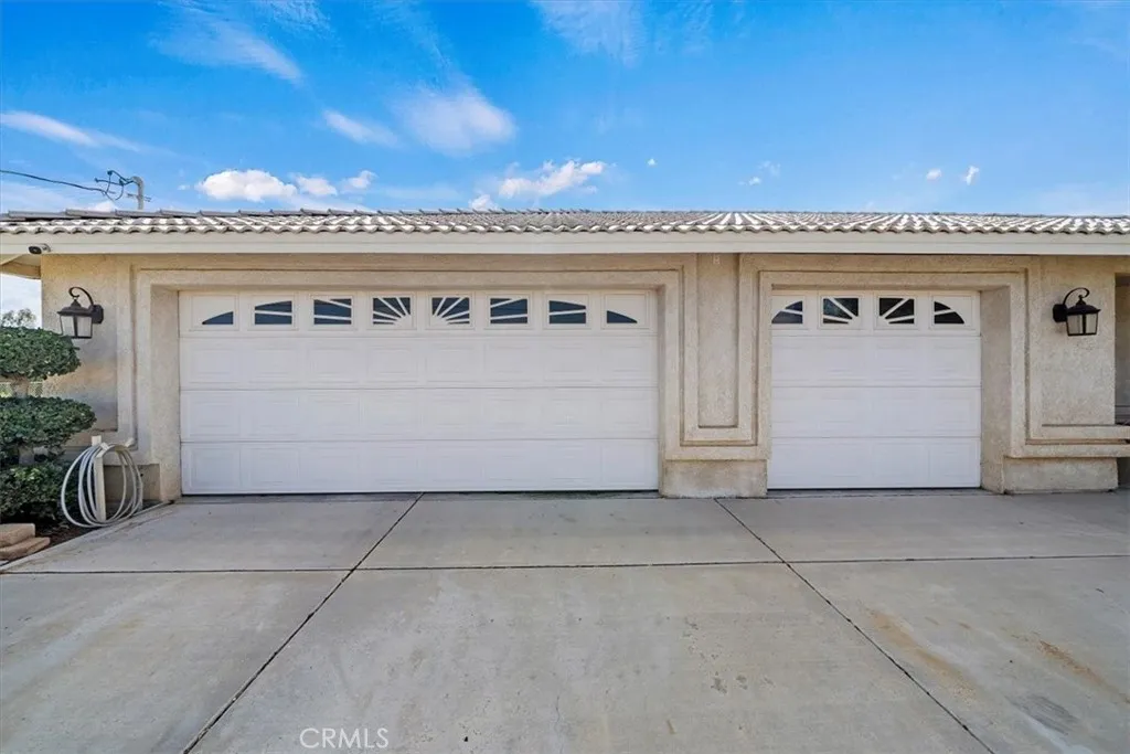 15845 Mesquite St, Hesperia, California 92345 home-pic-35