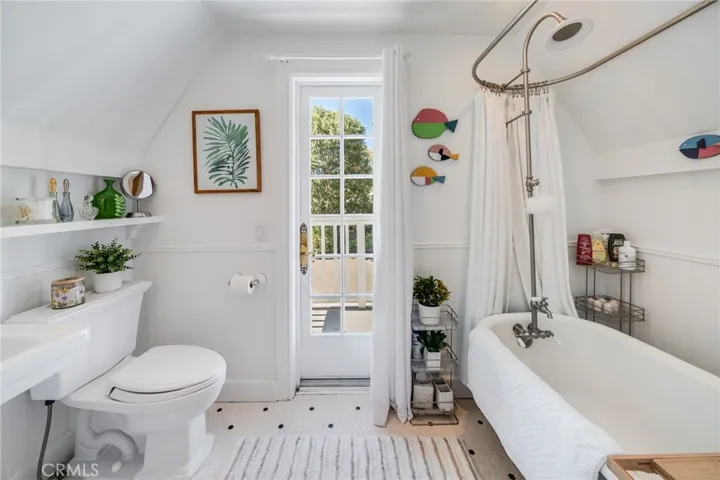 559 Calliope Street, Laguna Beach, California 92651