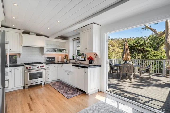 559 Calliope Street, Laguna Beach, California 92651