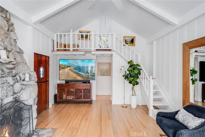 559 Calliope Street, Laguna Beach, California 92651