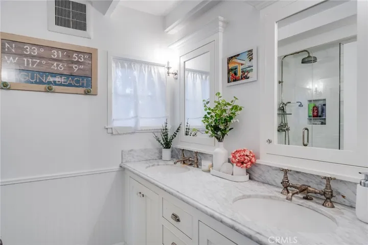 559 Calliope Street, Laguna Beach, California 92651