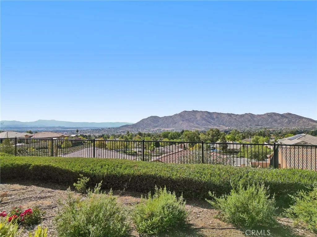 10429 Cloud Haven, Moreno Valley, California 92557 home-pic-19
