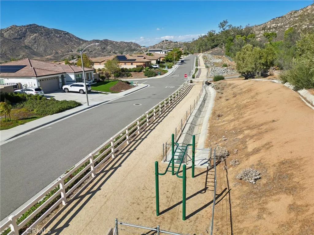 10429 Cloud Haven, Moreno Valley, California 92557 home-pic-22