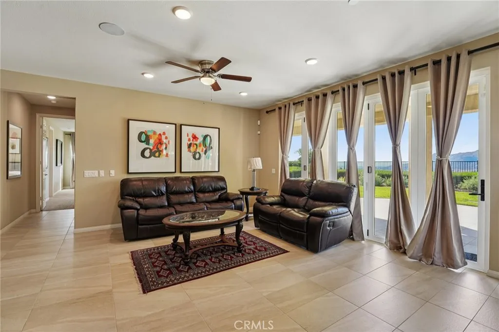 10429 Cloud Haven, Moreno Valley, California 92557 home-pic-2