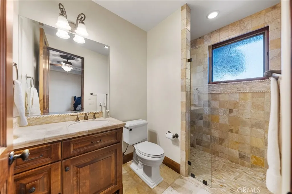 43040 Via Nariz, Temecula, California 92590 home-pic-29