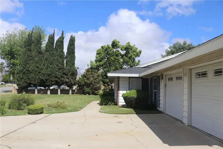 5723 N Sycamore Avenue, Rialto, California 92377