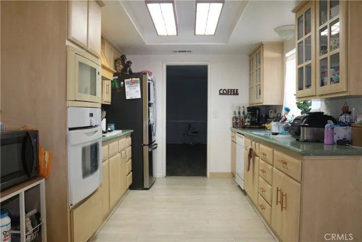5723 N Sycamore Avenue, Rialto, California 92377