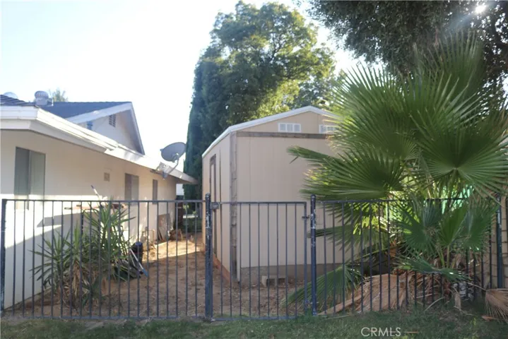 5723 N Sycamore Avenue, Rialto, California 92377