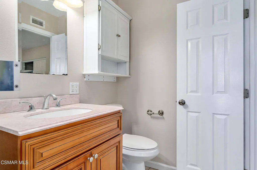 560 Randy Drive, Newbury Park, California 91320 home-pic-27