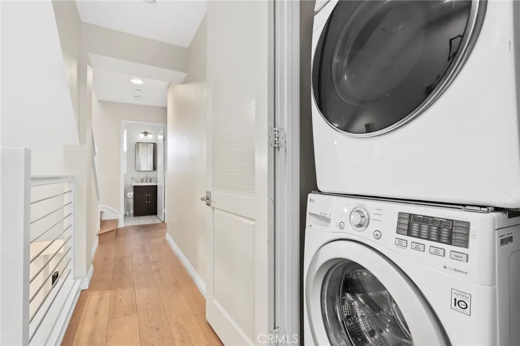 6526 1/2 Fountain, Los Angeles, California 90028 home-pic-22