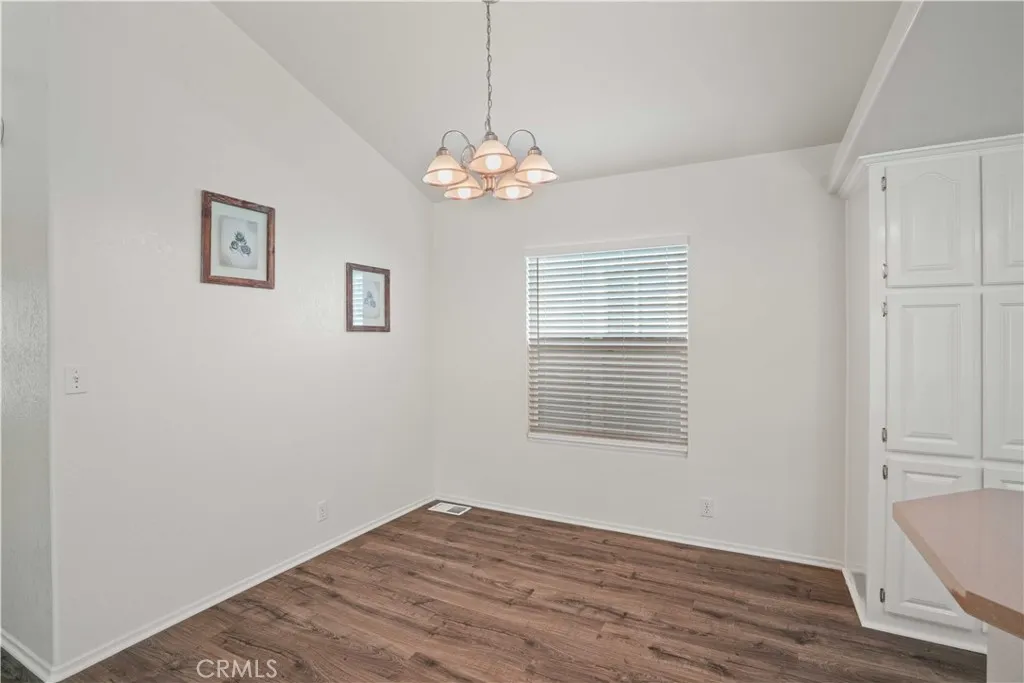 20208 Northcliff Drive, Canyon Country, California 91351 home-pic-13