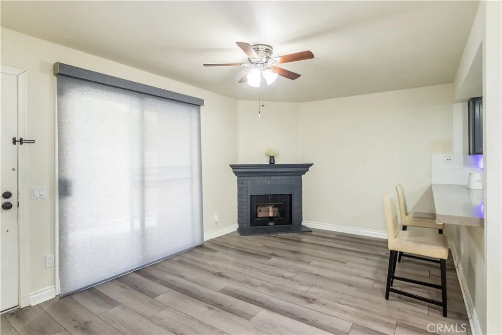18209 Sierra Highway 35, Canyon Country, California 91351 home-pic-3