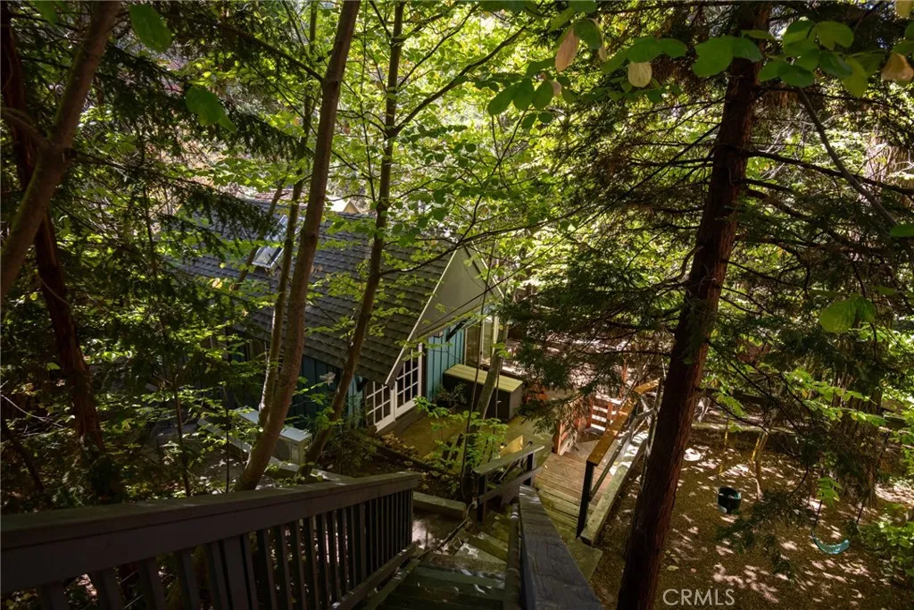 782 Lake Drive, Lake Arrowhead, California 92352 home-pic-21