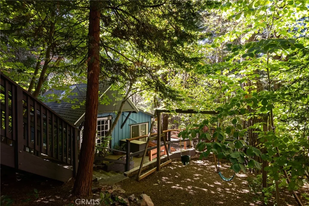 782 Lake Drive, Lake Arrowhead, California 92352 home-pic-20