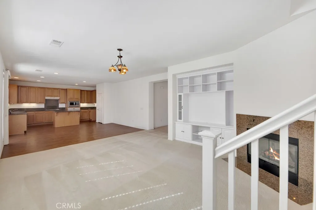 2550 W Avenue K6, Lancaster, California 93536 home-pic-23