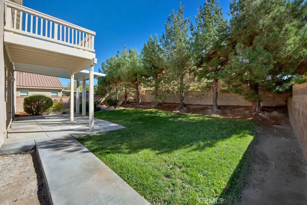 2550 W Avenue K6, Lancaster, California 93536 home-pic-48