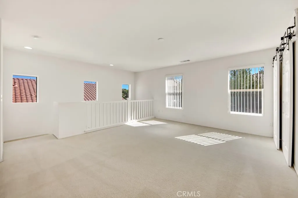 2550 W Avenue K6, Lancaster, California 93536 home-pic-24