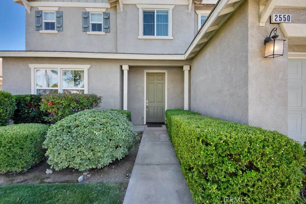 2550 W Avenue K6, Lancaster, California 93536 home-pic-4