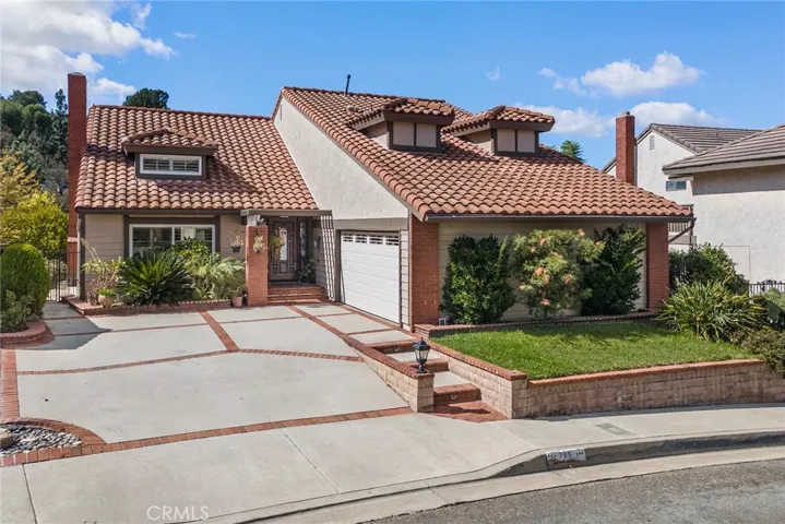 785 S Highland Lane, Anaheim Hills, California 92807