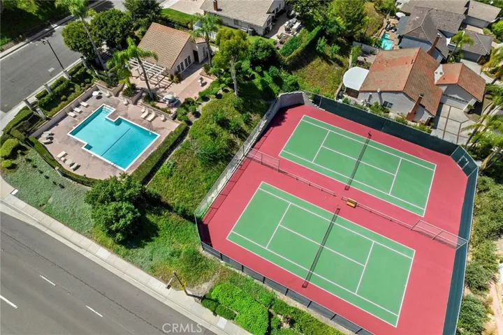 Tremendous HOA amenities