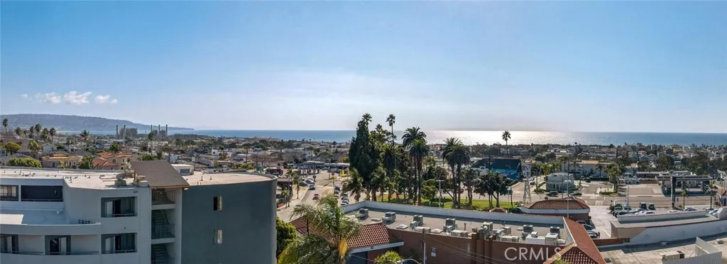 909 Montgomery, Hermosa Beach, California 90254 home-pic-0