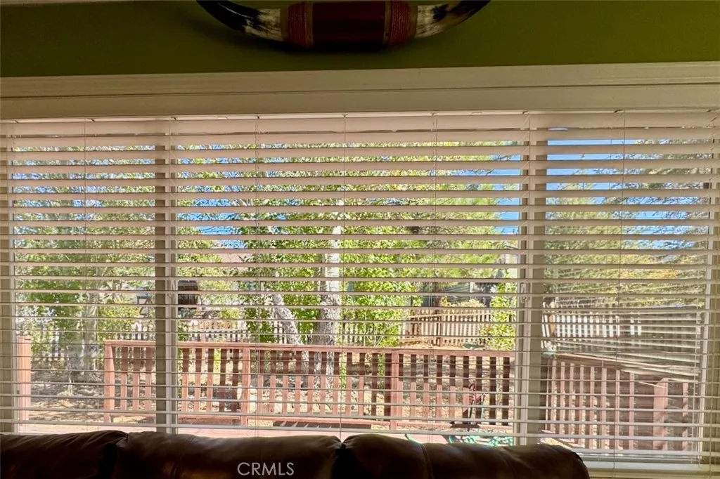 1395 Flintridge, Big Bear City, California 92314 home-pic-10