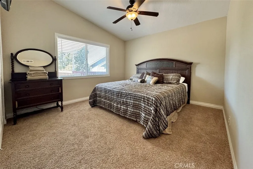 1395 Flintridge, Big Bear City, California 92314 home-pic-13