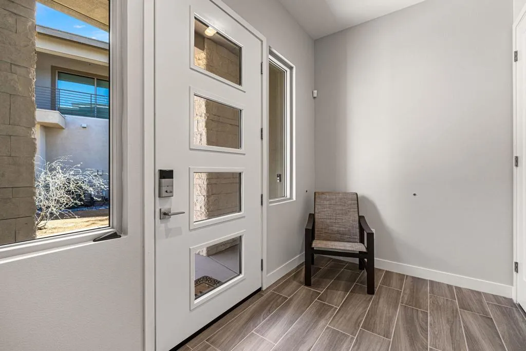 1403 Retreat Circle, Palm Desert, California 92260 home-pic-39