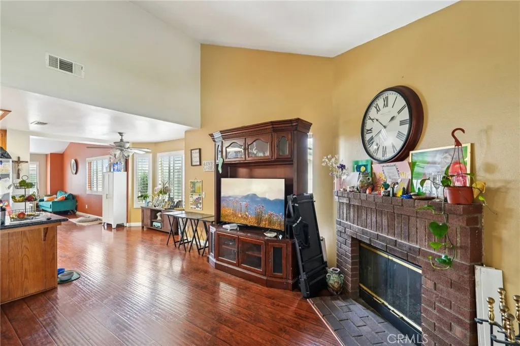 10742 Jeri, Riverside, California 92505 home-pic-6
