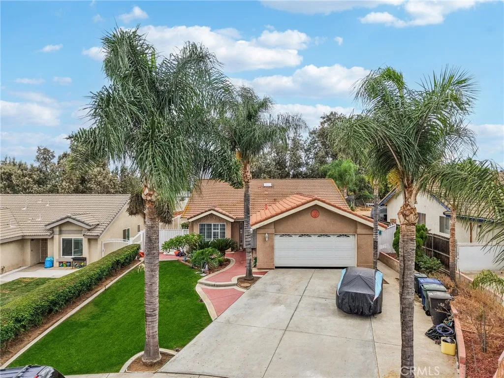 10742 Jeri, Riverside, California 92505 home-pic-1