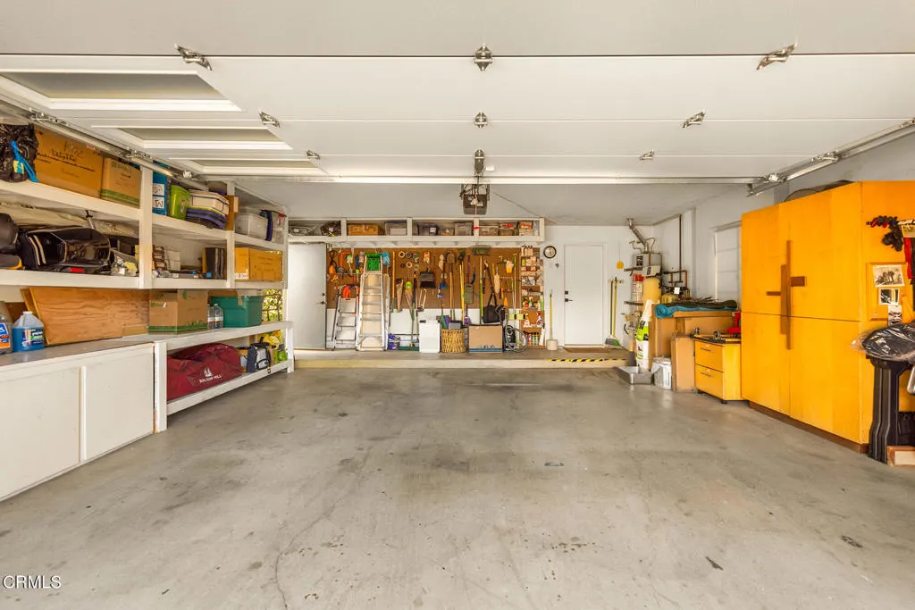 11790 Silver Spur Street, Ojai, California 93023 home-pic-24