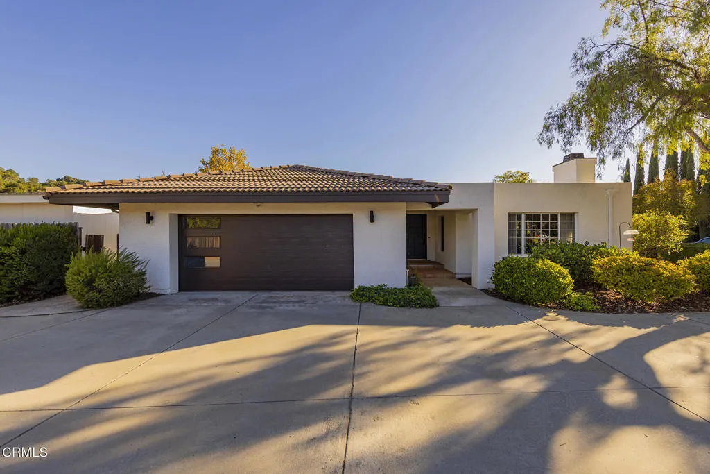 11790 Silver Spur Street, Ojai, California 93023 home-pic-33