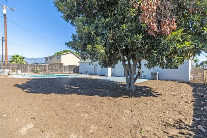 1374 N Primrose, Rialto, California 92376