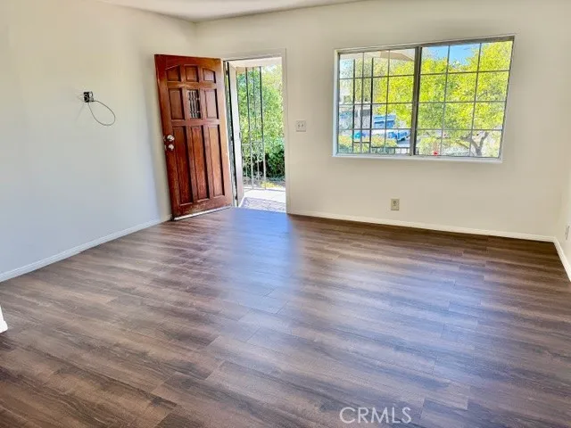 Walking Distance to Schools and Hospitals
