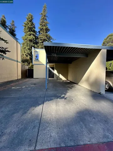 706 Simpson Pl, Santa Rosa, California 95401